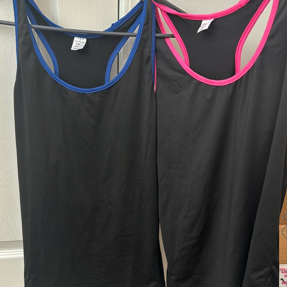 NWOT-set of 2 women’s workout razorback tanks